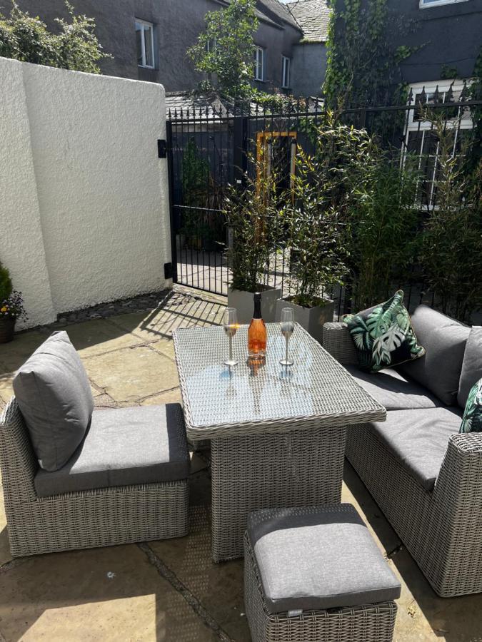 Ulverston Stunning 1 Bedroom Apartment Exterior foto